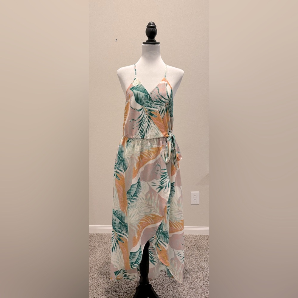 Dream Of Me Multi-colored Tropical Maxi Dress